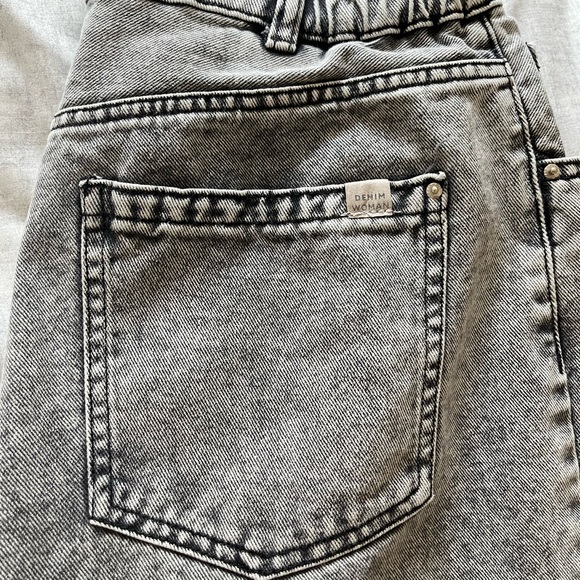 Balloon styled jeans - Picture 3 of 3